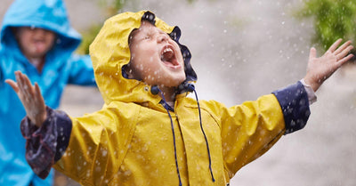 Zomervakantiepret met je kinderen: Tips voor een regenachtige dag!