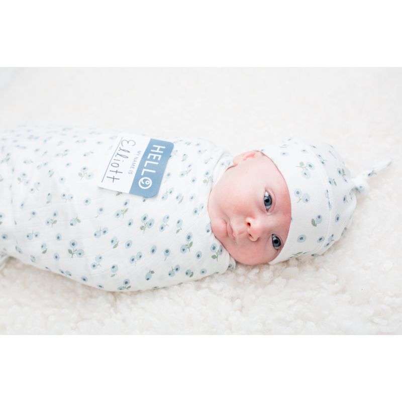 Lulujo Hello World Swaddle & Hat - Blueberry