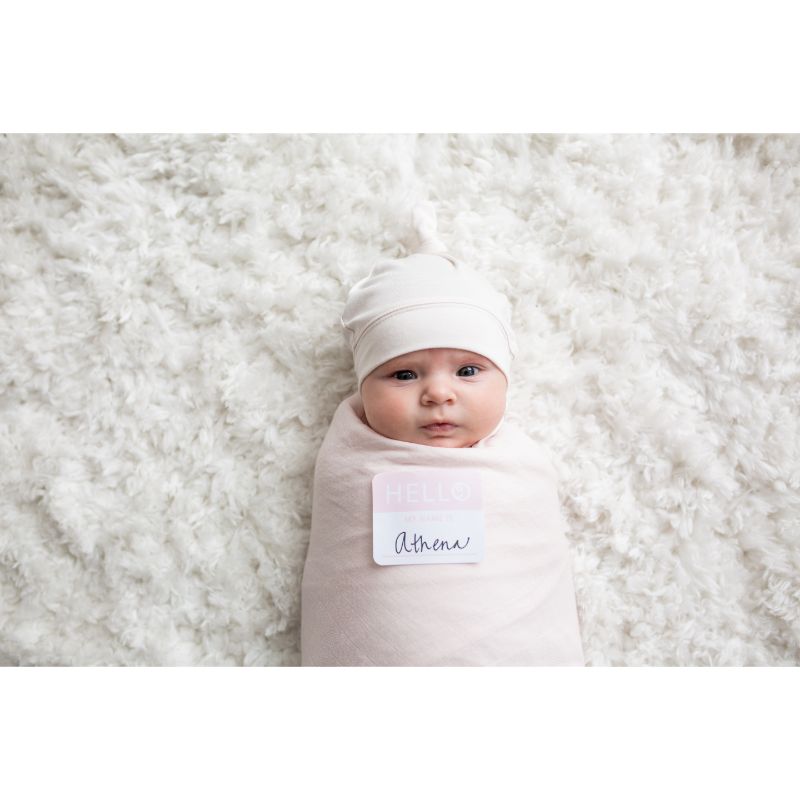 Lulujo Hello World Swaddle & Hat - Pink