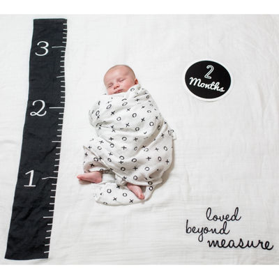 Lulujo Swaddle & Cards - Loved beyond measure