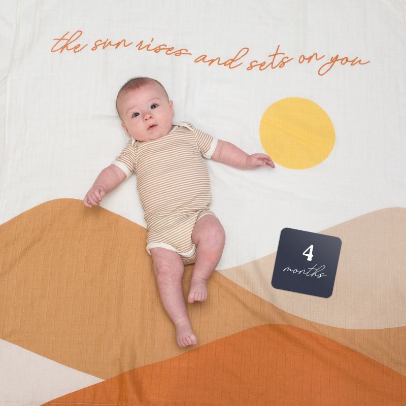 Lulujo Swaddle & Cards - Sunrise