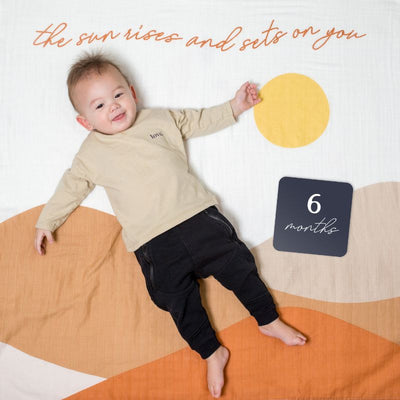 Lulujo Swaddle & Cards - Sunrise