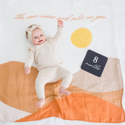 Lulujo Swaddle & Cards - Sunrise