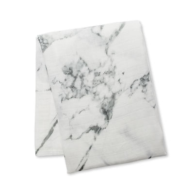 Lulujo bamboo swaddle large Marble