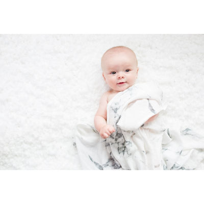 Lulujo bamboo swaddle large Marble