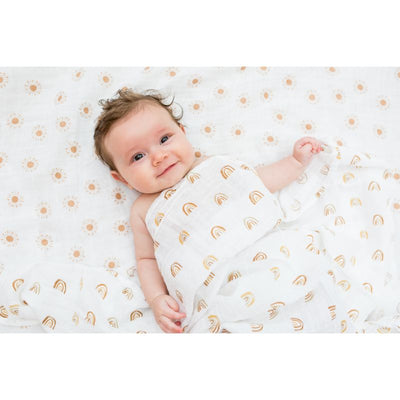 Lulujo swaddle 2-pack Rainbow & Suns