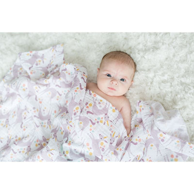 Lulujo swaddle large Modern Unicorn